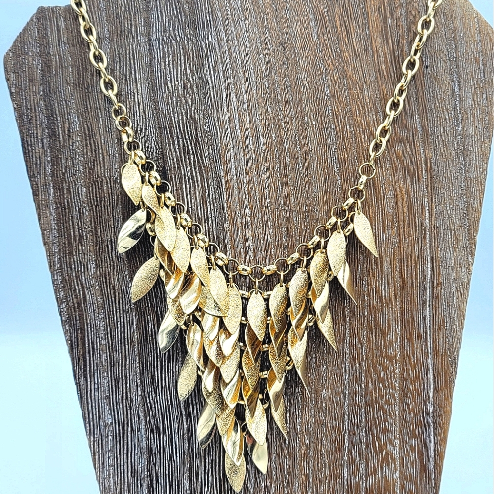 Chainmail Leaf Fringe Gold tone Bib Necklace Adjustable Length Statement Jewelry
